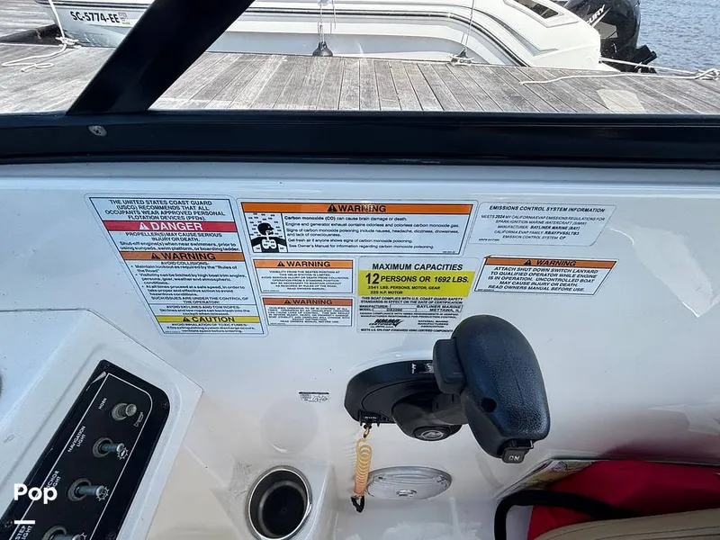 Slide: The Image of Bayliner DX 2200 2024 - 15871935