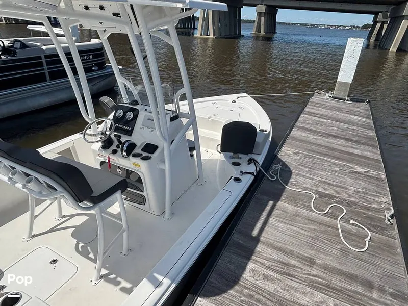 Slide: The Image of Sea Pro 210 Bay 2025 - 15871891