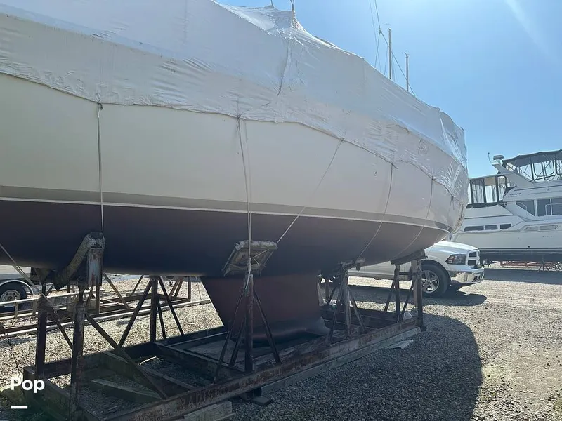 Slide: The Image of Hunter 35.5 1988 - 15897213