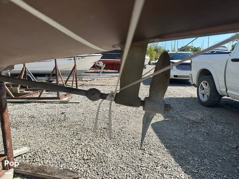 Slide: The Image of Hunter 35.5 1988 - 15897209