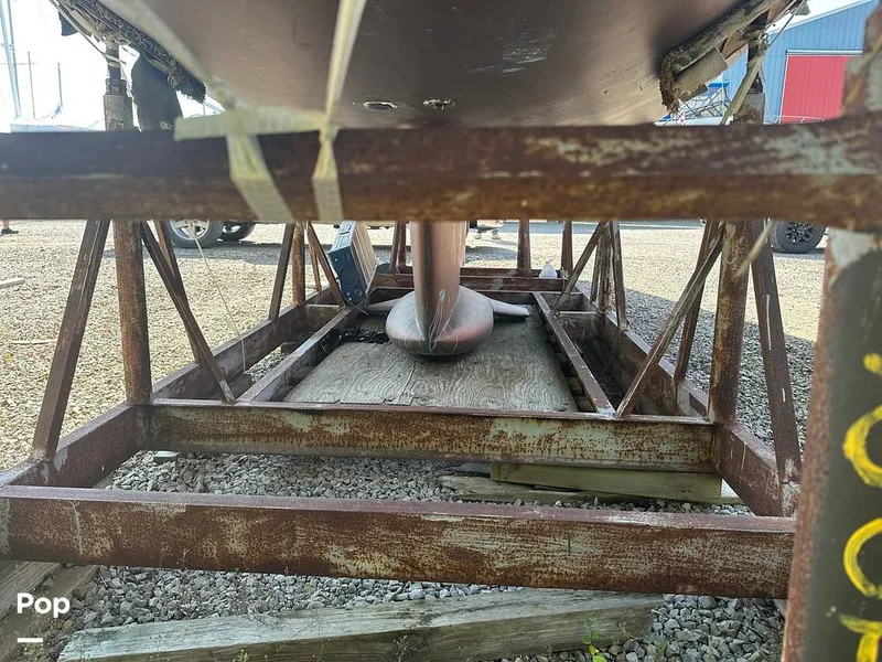 Slide: The Image of Hunter 35.5 1988 - 15897214