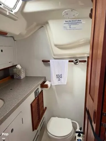 Slide: The Image of Hunter 35.5 1988 - 15869556