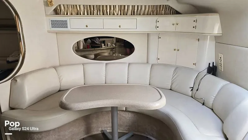 Slide: The Image of Sea Ray 400 Express Cruiser 1997 - 16231196