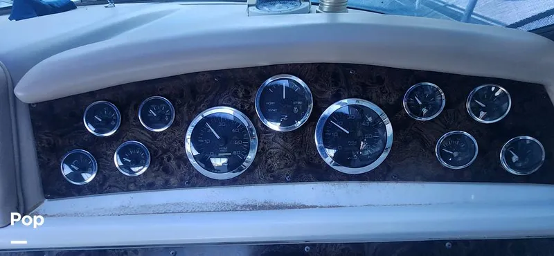 Slide: The Image of Sea Ray 400 Express Cruiser 1997 - 16268803