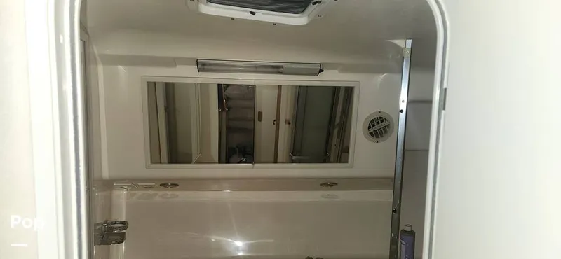 Slide: The Image of Sea Ray 400 Express Cruiser 1997 - 16268817