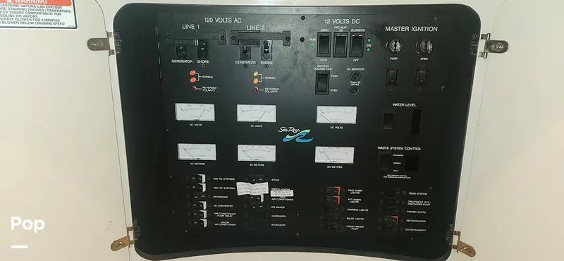 Slide: The Image of Sea Ray 400 Express Cruiser 1997 - 16268823