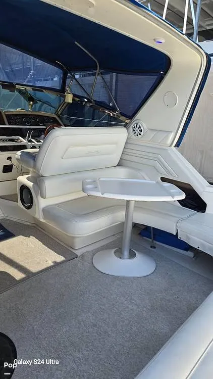 Slide: The Image of Sea Ray 400 Express Cruiser 1997 - 16231191