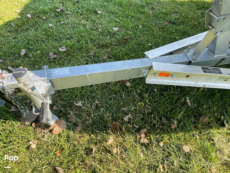 Slide: The Image of Chris-Craft Catalina 23 2016 - 15922075