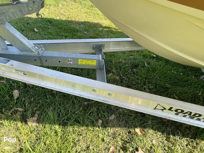 Slide: The Image of Chris-Craft Catalina 23 2016 - 15922087