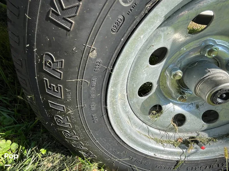 Slide: The Image of Chris-Craft Catalina 23 2016 - 15922096