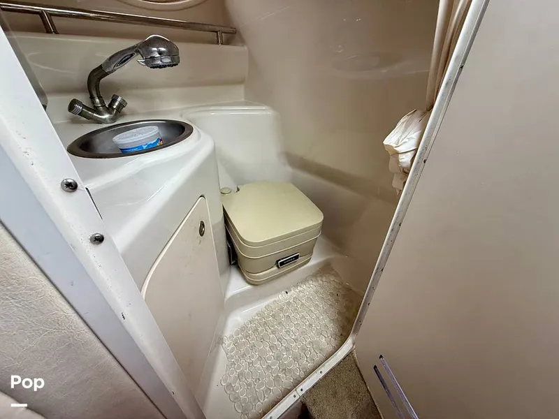 Slide: The Image of Sea Ray 240 Sundancer 2007 - 15872061