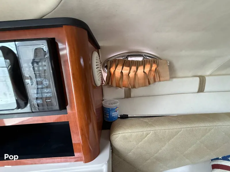 Slide: The Image of Sea Ray 240 Sundancer 2007 - 15872063