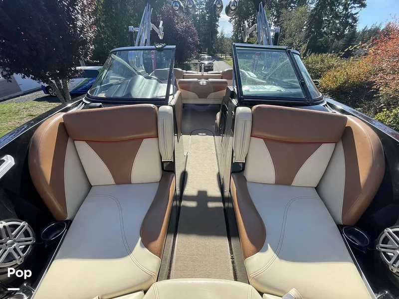 Slide: The Image of Mastercraft X23 2016 - 16001212