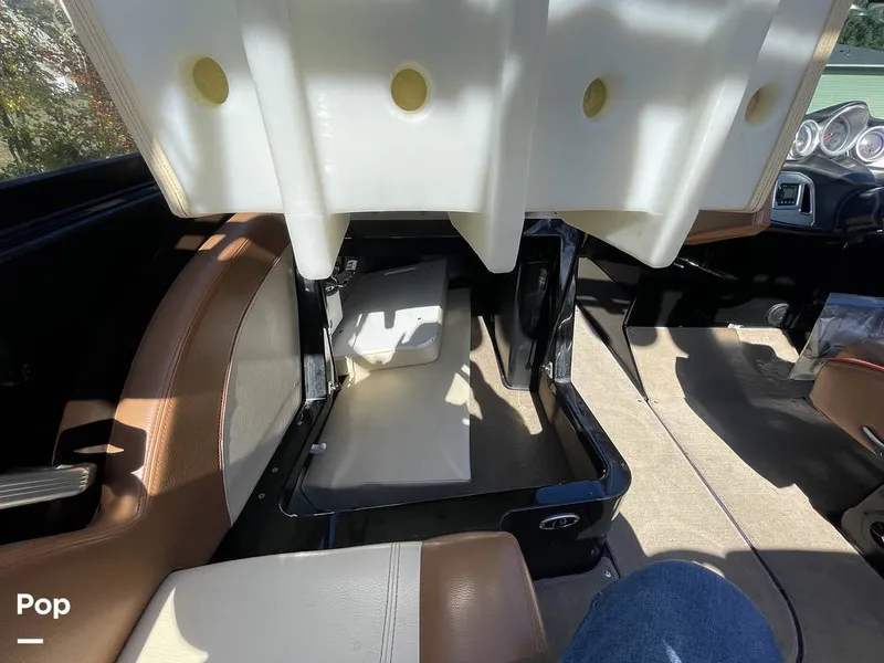 Slide: The Image of Mastercraft X23 2016 - 16001213