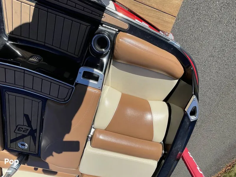 Slide: The Image of Mastercraft X23 2016 - 16001225