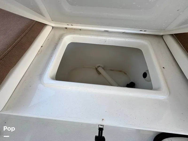 Slide: The Image of Sea Hunt Ultra 239 SE 2023 - 15960199