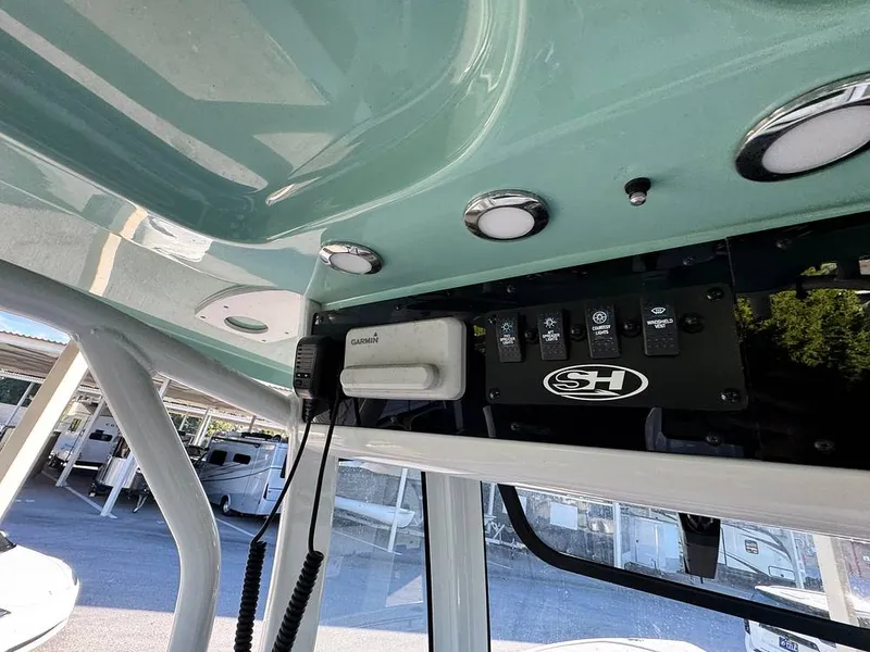 Slide: The Image of Sea Hunt Ultra 239 SE 2023 - 15960204