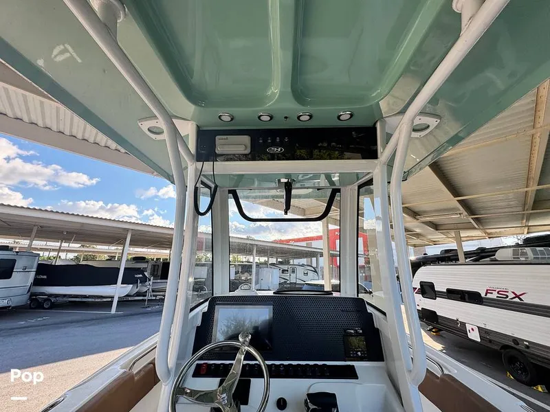 Slide: The Image of Sea Hunt Ultra 239 SE 2023 - 15960223