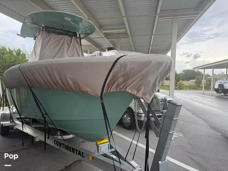 Slide: The Image of Sea Hunt Ultra 239 SE 2023 - 15949575