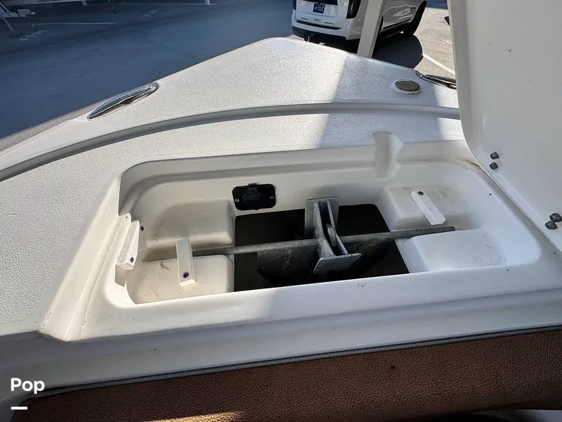 Slide: The Image of Sea Hunt Ultra 239 SE 2023 - 15960191