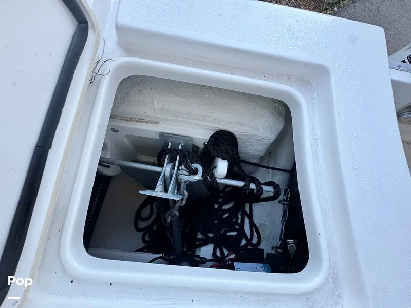 Slide: The Image of Sea Hunt Ultra 239 SE 2023 - 15960194