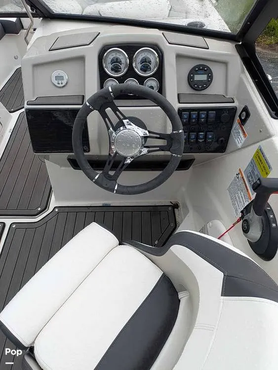 Slide: The Image of Starcraft SVX 210 2023 - 15872739