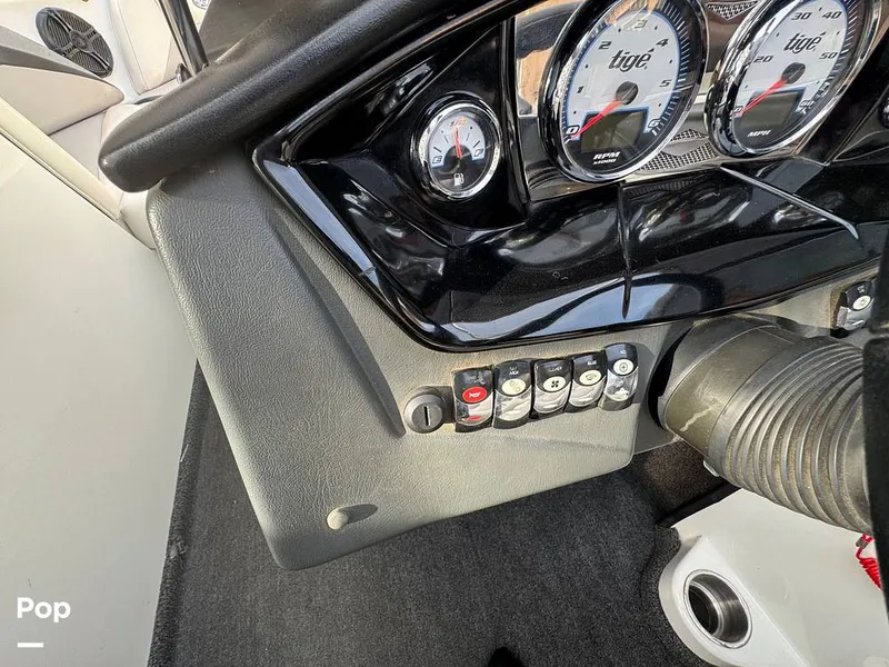 Slide: The Image of Tige Z1 2008 - 16139880