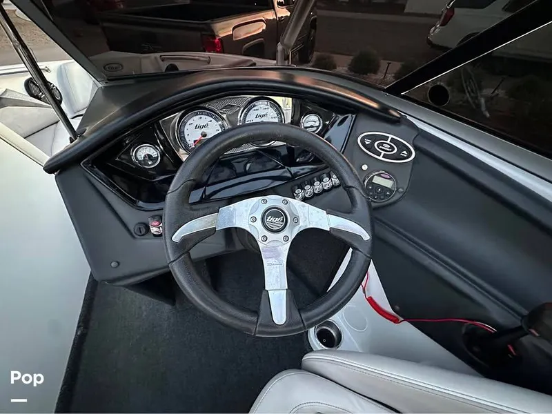 Slide: The Image of Tige Z1 2008 - 15872804