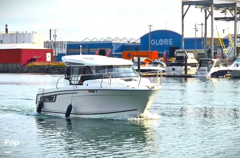 Slide: The Image of Jeanneau NC Weekender 695 Series 2 2021 - 15957110