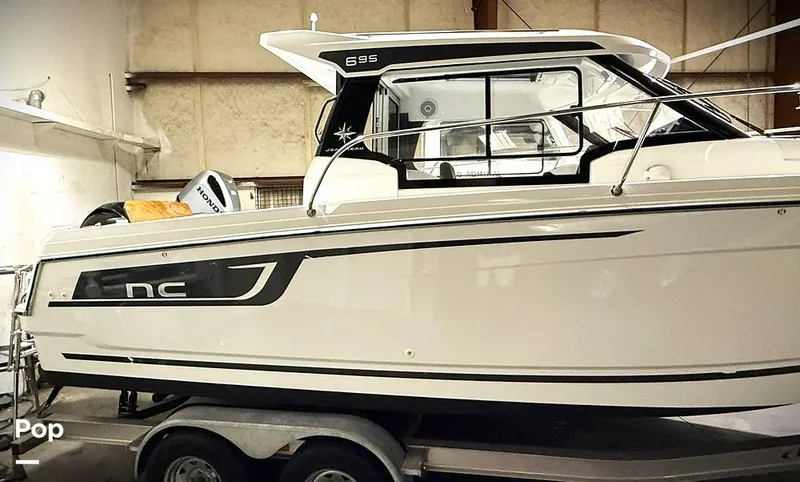 Slide: The Image of Jeanneau NC Weekender 695 Series 2 2021 - 15878453