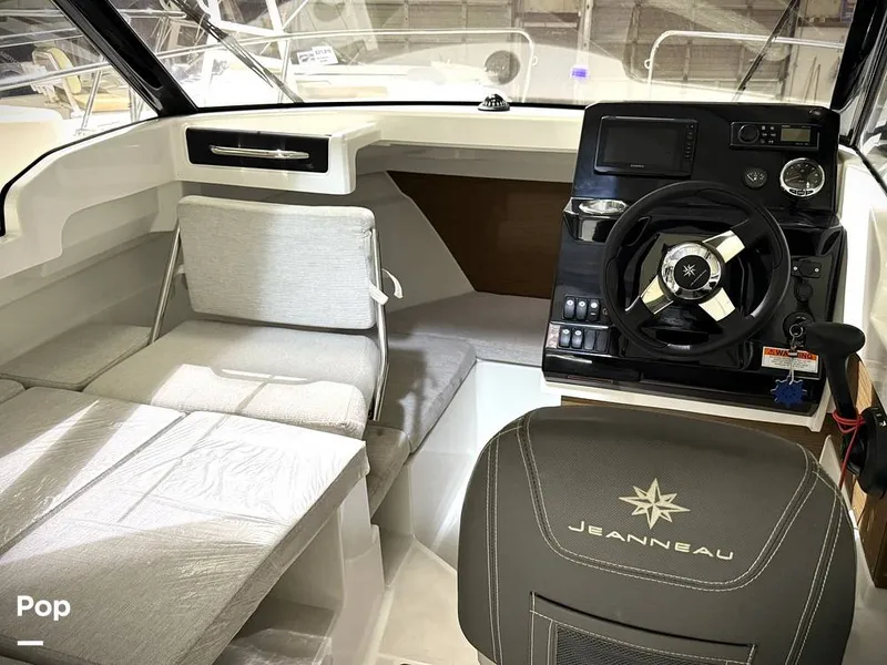 Slide: The Image of Jeanneau NC Weekender 695 Series 2 2021 - 15878455