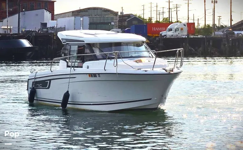 Slide: The Image of Jeanneau NC Weekender 695 Series 2 2021 - 15957113