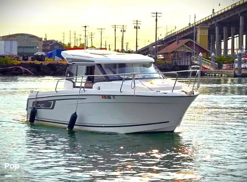 Slide: The Image of Jeanneau NC Weekender 695 Series 2 2021 - 16044433