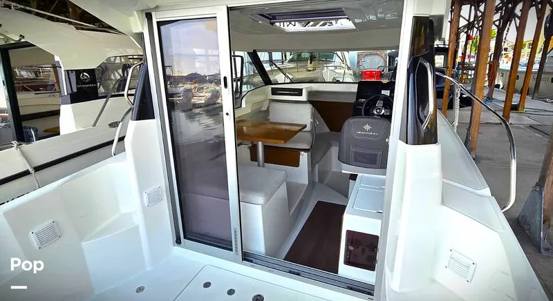 Slide: The Image of Jeanneau NC Weekender 695 Series 2 2021 - 16044440