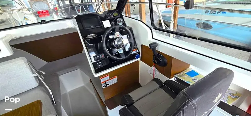 Slide: The Image of Jeanneau NC Weekender 695 Series 2 2021 - 16044442