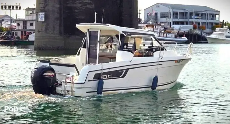 Slide: The Image of Jeanneau NC Weekender 695 Series 2 2021 - 15957114