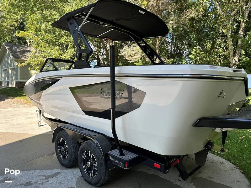 Slide: The Image of Heyday Wake Boats WT-2DC 2023 - 15913621