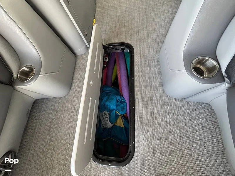 Slide: The Image of Veranda VR25RC 2023 - 16146690