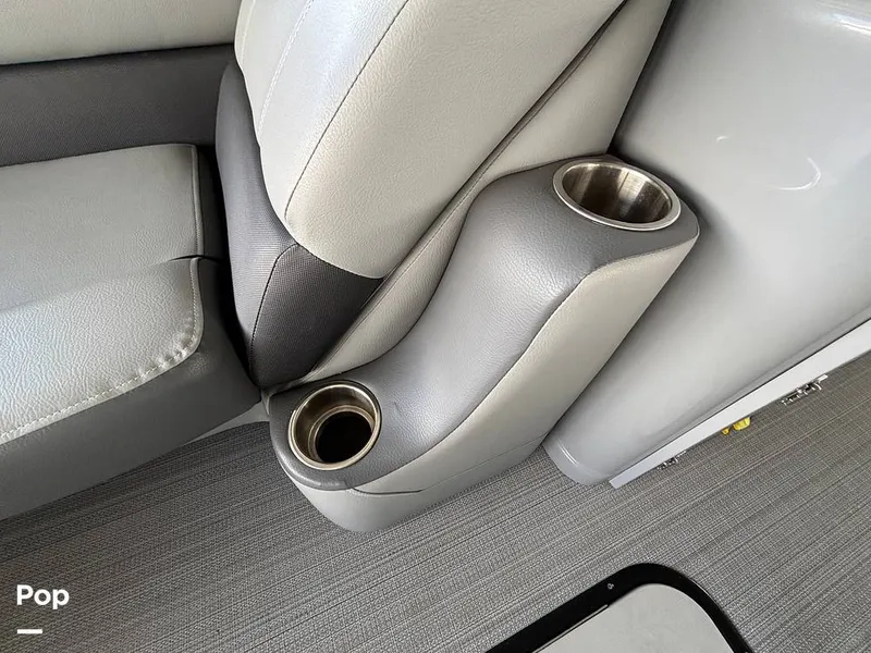 Slide: The Image of Veranda VR25RC 2023 - 16146691