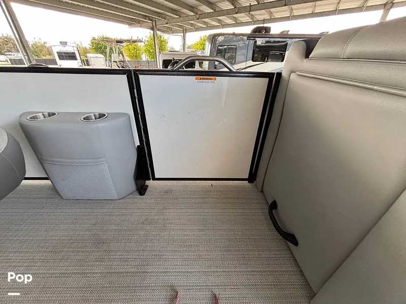 Slide: The Image of Veranda VR25RC 2023 - 16146698