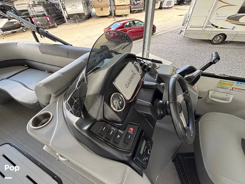 Slide: The Image of Veranda VR25RC 2023 - 16146703