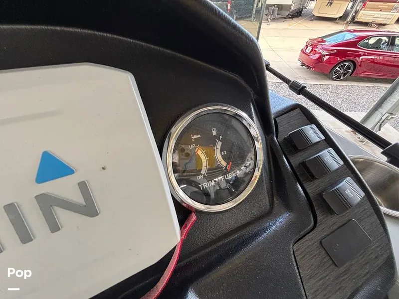 Slide: The Image of Veranda VR25RC 2023 - 16146705