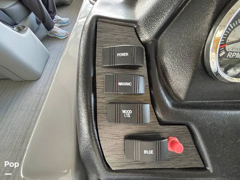 Slide: The Image of Veranda VR25RC 2023 - 16146706