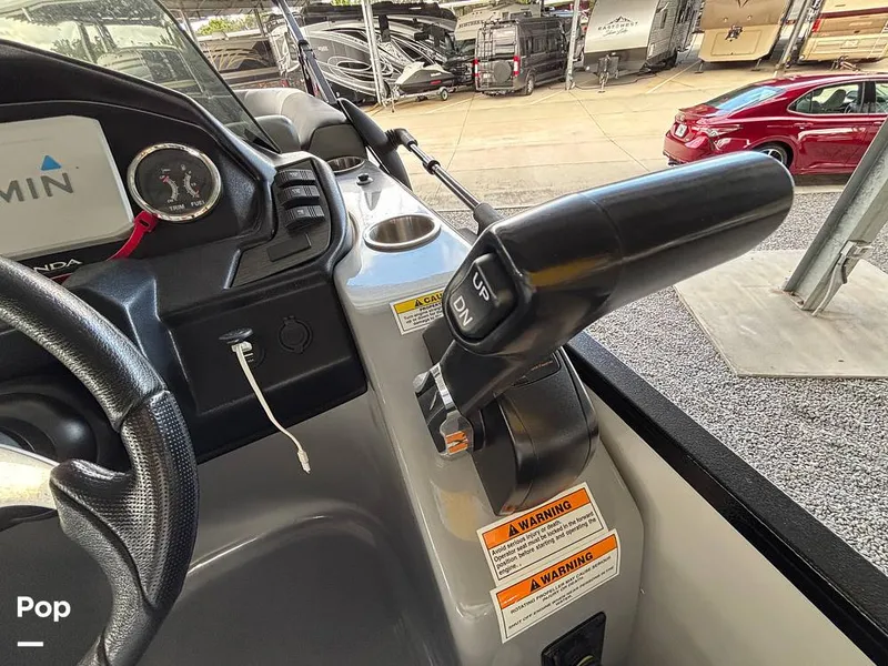 Slide: The Image of Veranda VR25RC 2023 - 16146711