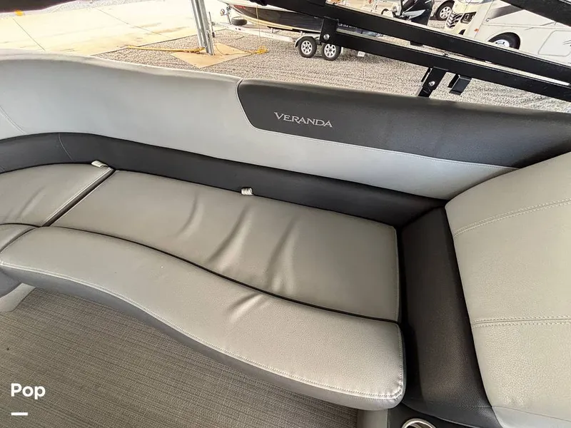 Slide: The Image of Veranda VR25RC 2023 - 16146721