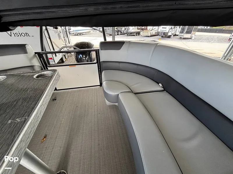 Slide: The Image of Veranda VR25RC 2023 - 16146722