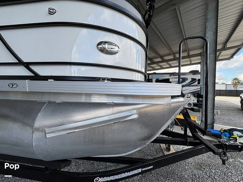 Slide: The Image of Veranda VR25RC 2023 - 16146745