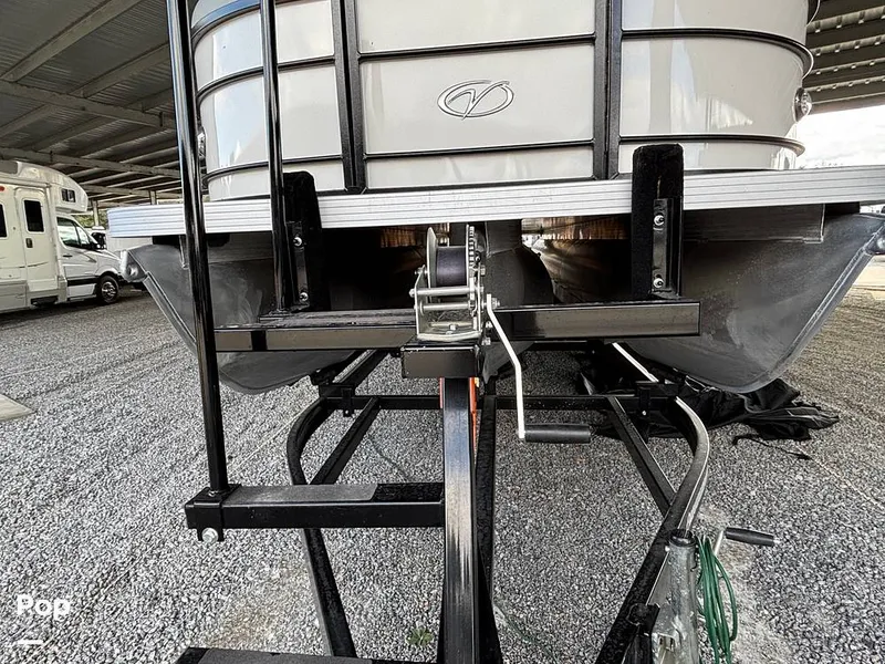 Slide: The Image of Veranda VR25RC 2023 - 16146746