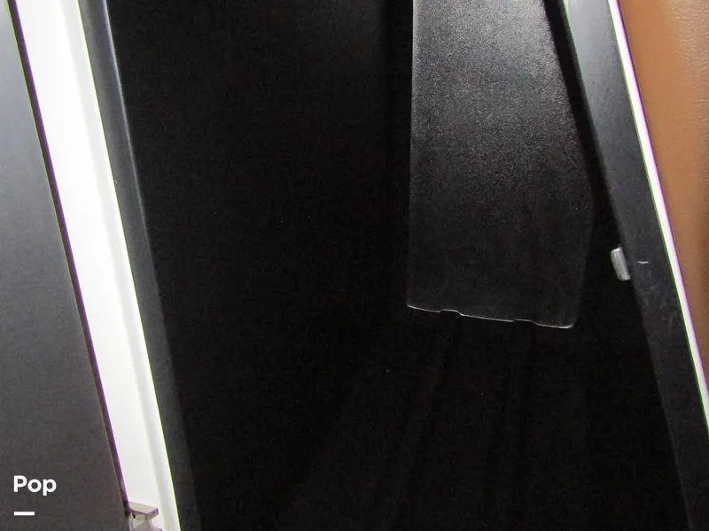 Slide: The Image of Malibu Wakesetter 25 LSV 2022 - 15969582