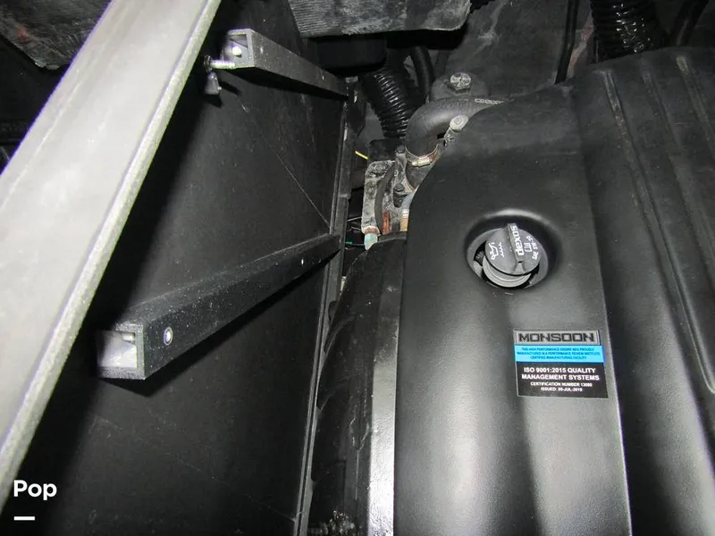 Slide: The Image of Malibu Wakesetter 25 LSV 2022 - 15969626